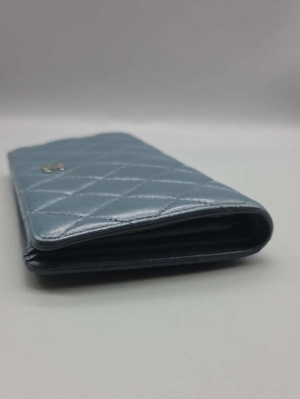 💙CHANEL Authentic Blue Dusk Leather Clutch/Wallet💙